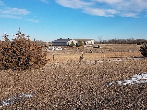 2nd image of 118 Badger Dr