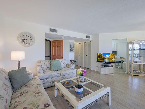 4th image of 1508 Mainsail Dr #1508-4