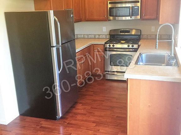 2nd image of 11408 NE 11th Ave