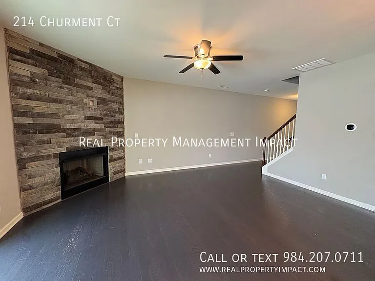 214 Churment Ct — Photo 8