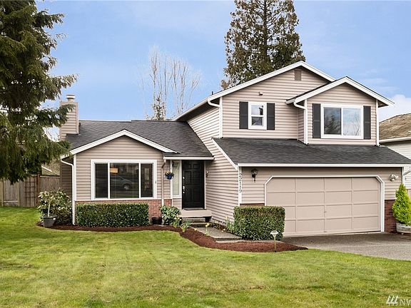 3rd image of 22119 NE 9th Pl