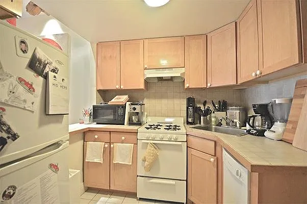 Rented by Maz Group NY | media 26