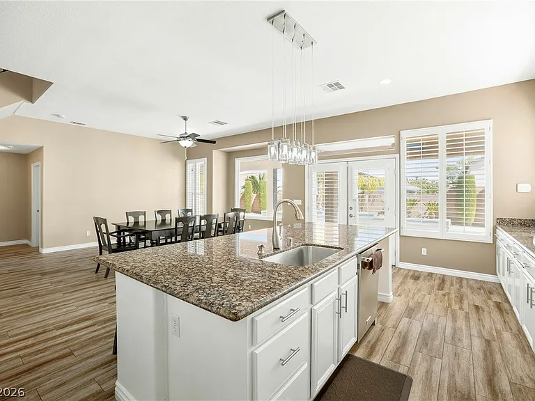 2750 Pine Flat Ct — Photo 12