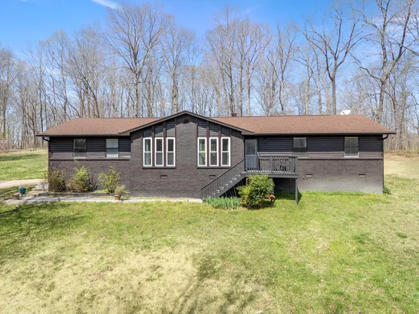 8956 Old Charlotte Pike, Pegram, TN 37143