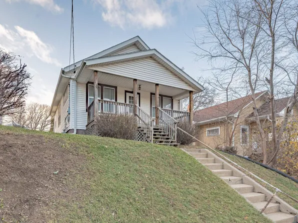1927 S Helen St, Sioux City, IA 51106