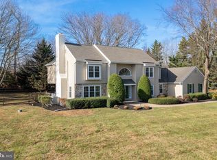 3 Lone Beech Ln, Glen Mills, PA 19342