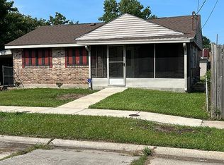 7717 Lacombe St, New Orleans, LA 70127