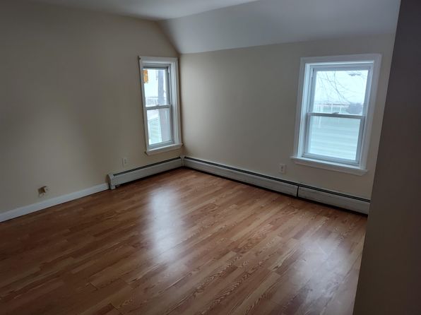 manchester-new-hampshire-74323283 picture