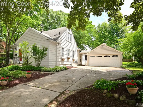 510 N Connecticut Ave, Royal Oak, MI 48067