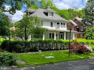 2200 Chestnut St, Harrisburg, PA 17104