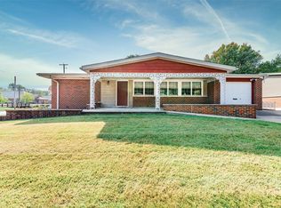 1305 Arlington Dr, Florissant, MO 63033