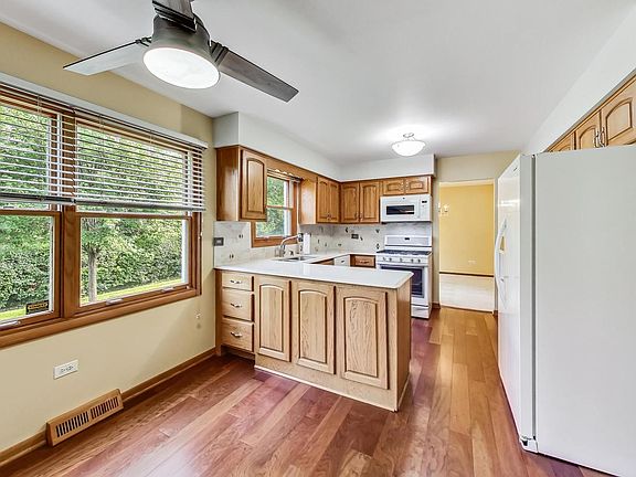 5th image of 1262 E Cooper Dr
