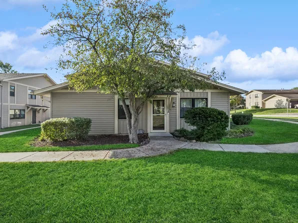 5775 Madrid Ct Unit A, Hanover Park, IL 60133