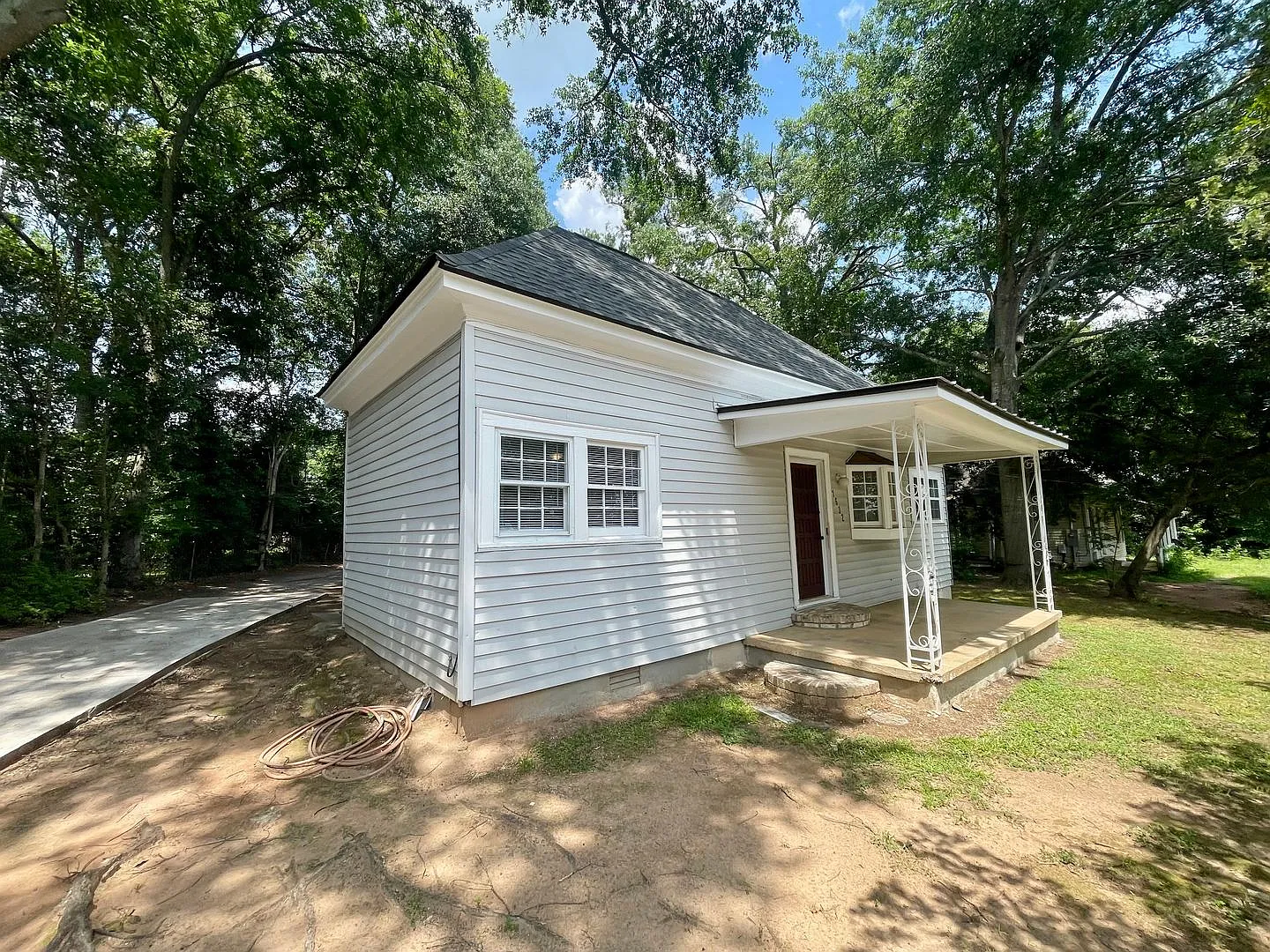 3/2 Renovated House off West Broad Street! Available now! — Photo 4