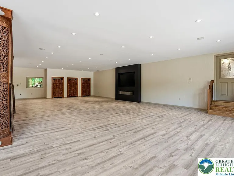 6271 Batman Rd — Photo 8