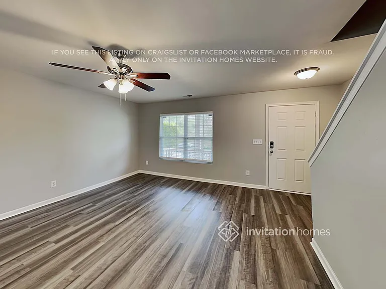 2543 Buckleigh Dr — Photo 4