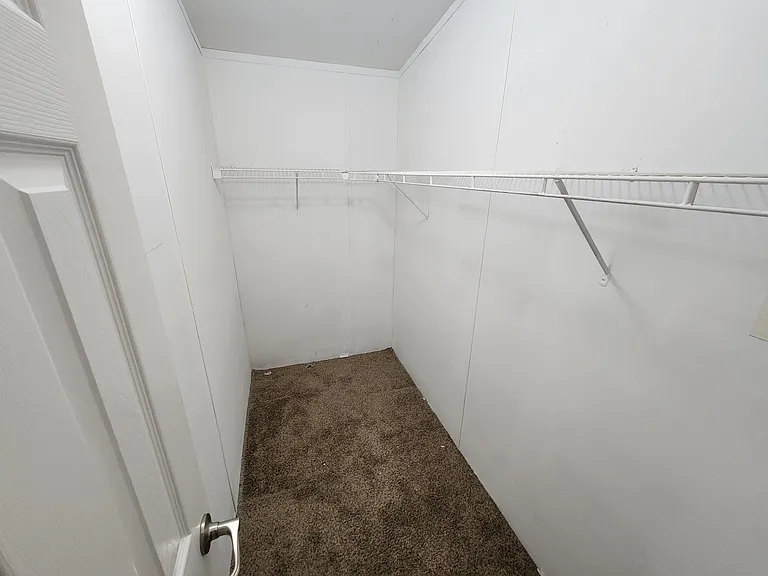 Belle Villa Meadows — Photo 30