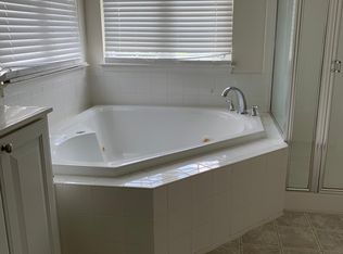 601 Wye Oak Dr, Fruitland, MD 21826