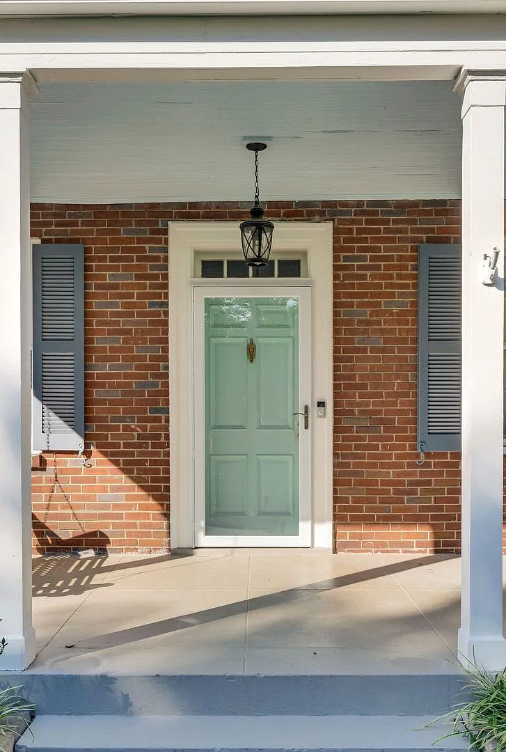 Charming 3BR/2BA home in the highly desirable Green Hills neighborhood! — Photo 4