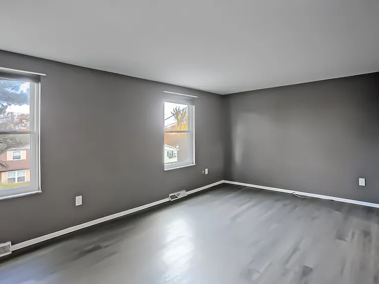 4286 Sample Ct — Photo 17