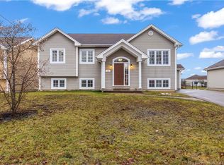 125 Pelagie St, Dieppe, NB E1A 8G7