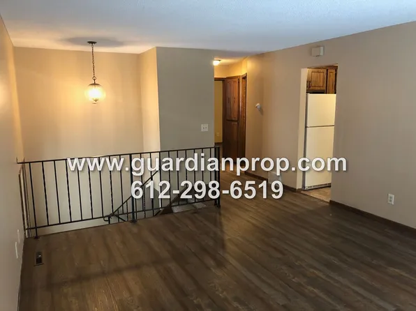 2190-2194 Coon Rapids Blvd, 2190-2194 Coon Rapids Blvd NW, Minneapolis, MN 55433