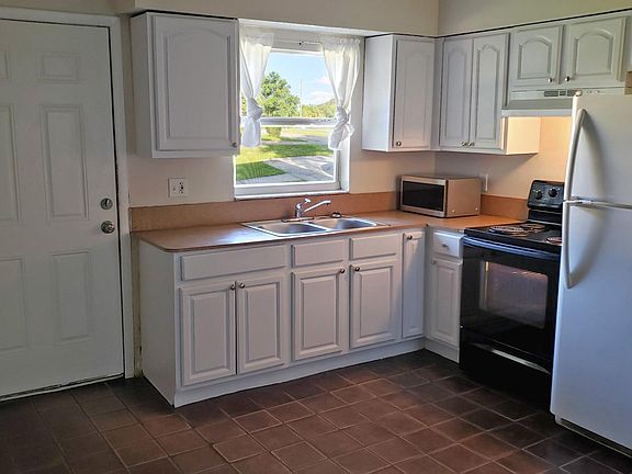 4th image of 1308 E Seward St APT A