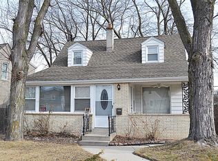 3506 N 92nd St, Milwaukee, WI