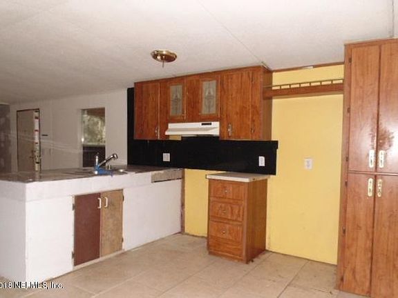 3rd image of 4824 Avenue D