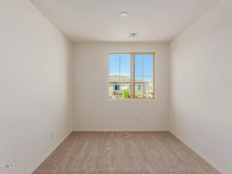 1871 E Hampton Ln #101 — Photo 32