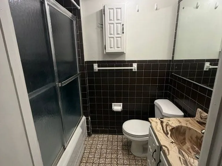 75 Craighead St — Photo 33