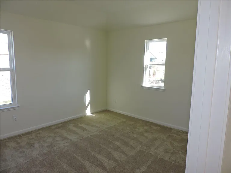 1122 Epworth Ct — Photo 31