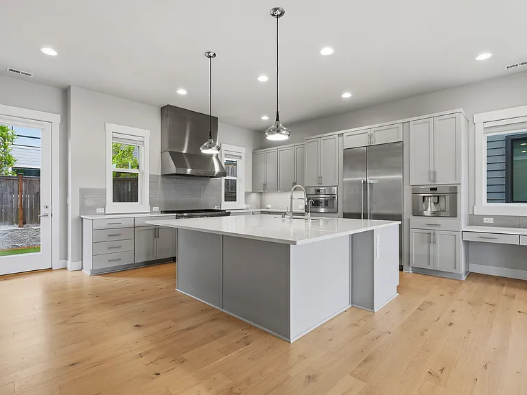 539 Viewcrest Dr NW — Photo 9