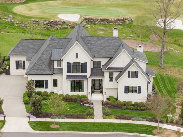 7388 Harlow Dr, College Grove, TN 37046