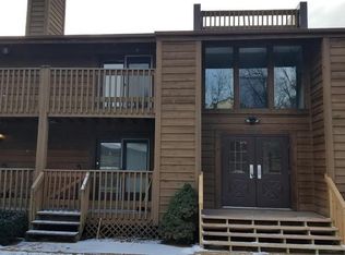 15035 Baxter Village Dr UNIT 9, Chesterfield, MO 63017