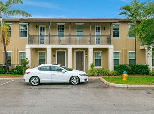 1120 SW 146th Ter, Pembroke Pines, FL 33027