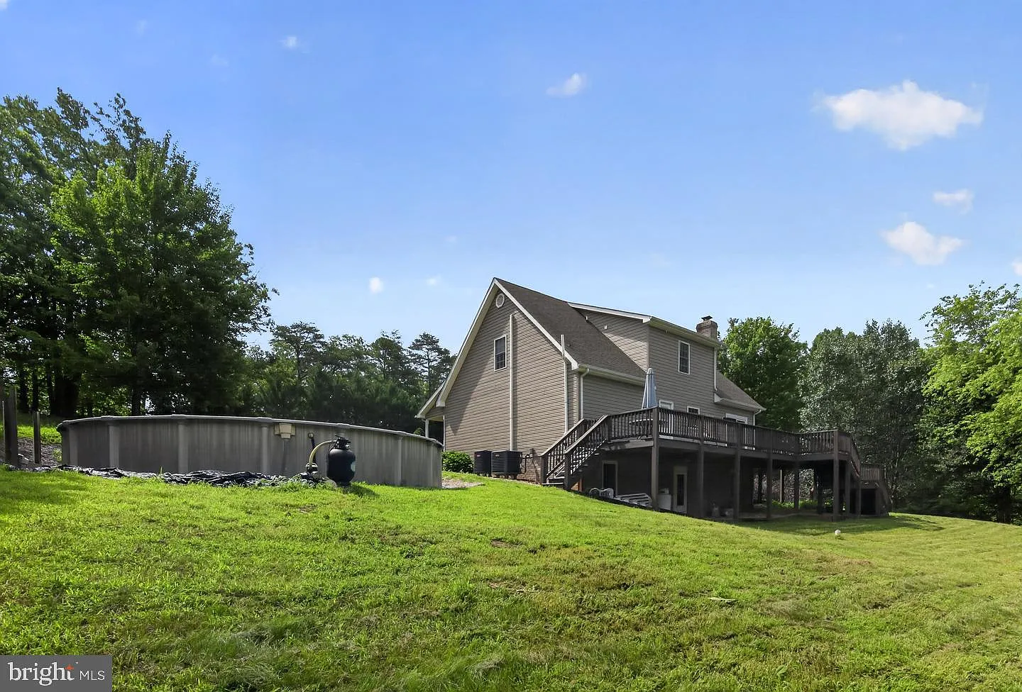 3 bed, 3.5 bath, 1876 sqft, $2,600 — Photo 4