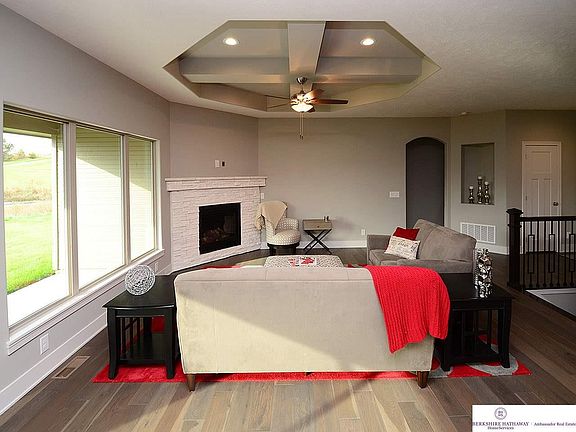 3rd image of 21111 Arbor Ct