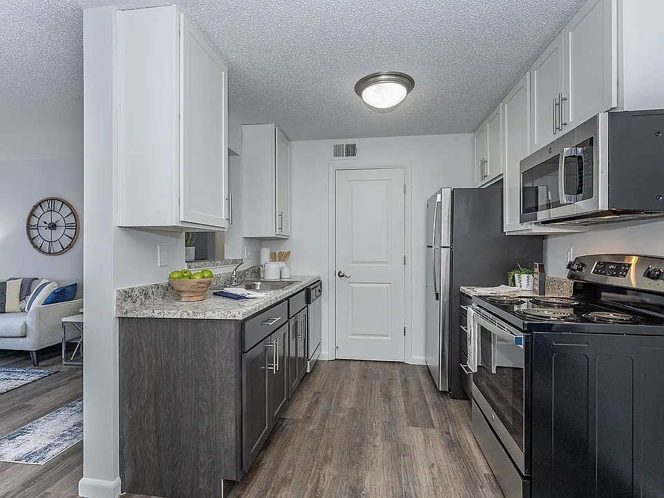 Mill Pond Apartments