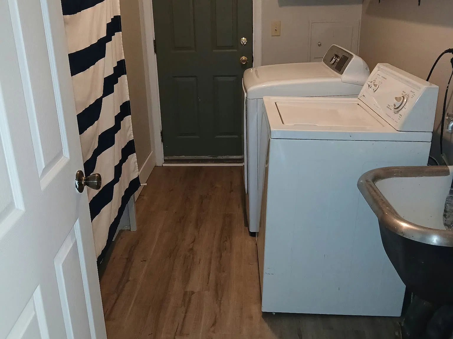 3 bed, 1140 sqft, $1,800 — Photo 4