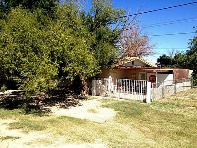2nd image of 10928 Lydia Rd