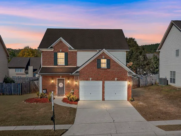 2229 Forest Lakes Ln, Sterrett, AL 35147