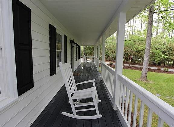 4th image of 15572 Mount Air Ct