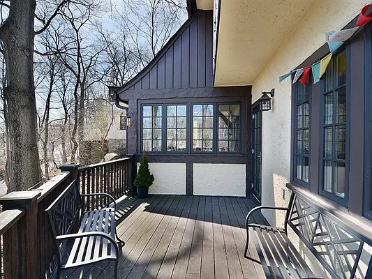 Sold by Robert E. Hill  | media 10