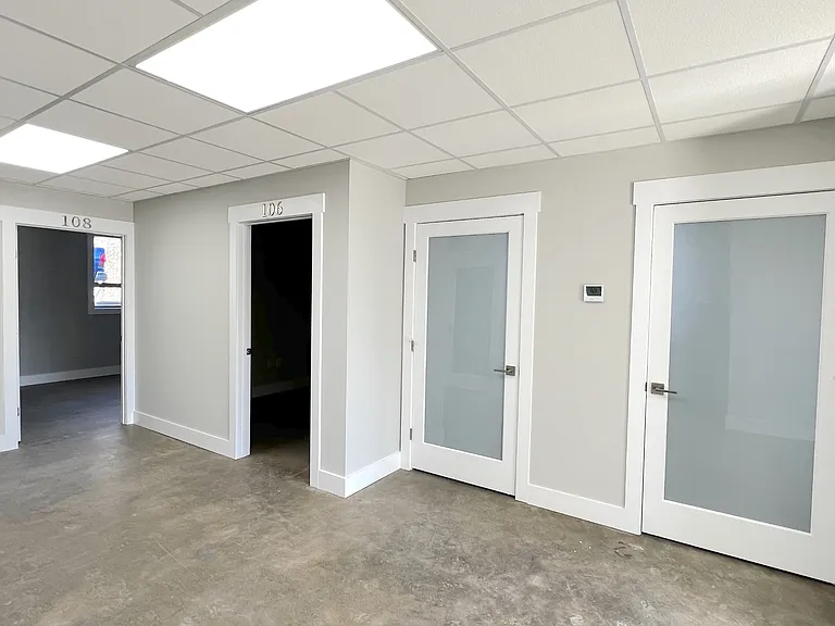 204 5th Ave E #102-103 — Photo 15