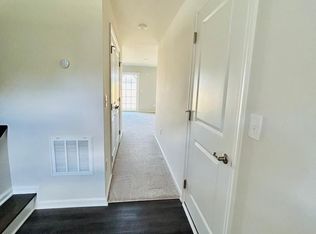 508 Autumn Cure Ct, Fuquay Varina, NC 27526
