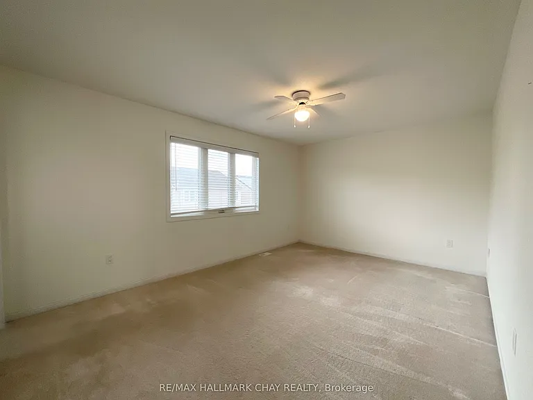 17 Ferris Ln — Photo 14