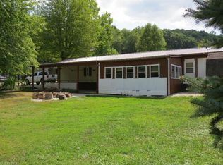 1205 S Washington St SW, Sherrodsville, OH