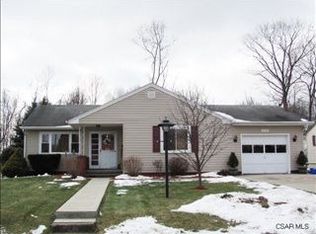 638 Elm Dr, Johnstown, PA 15905