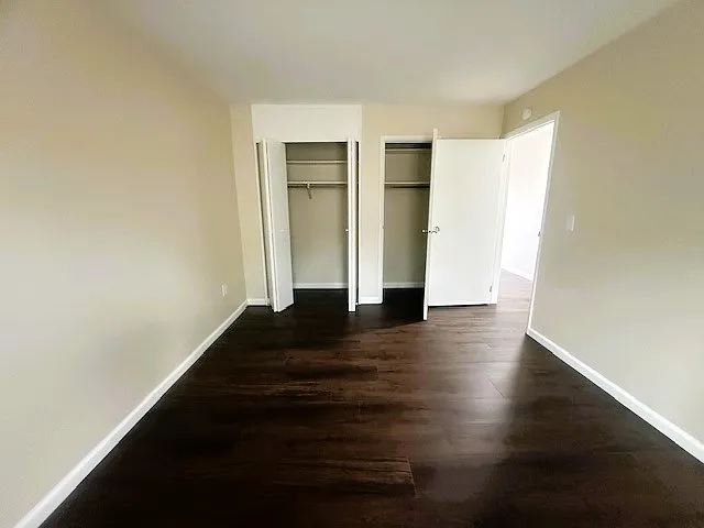 Burnet Park Apartments — Photo 16